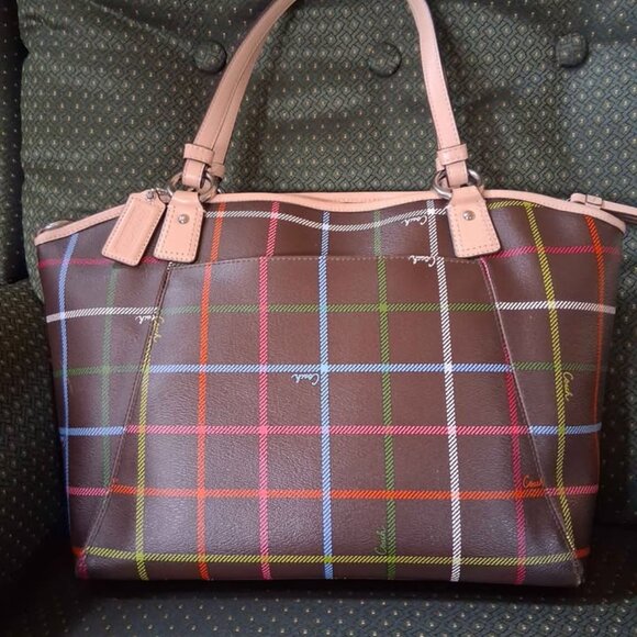 Coach Peyton Tote-Excellent! - Picture 2 of 3
